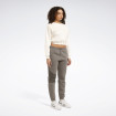 Reebok Identity Vector W